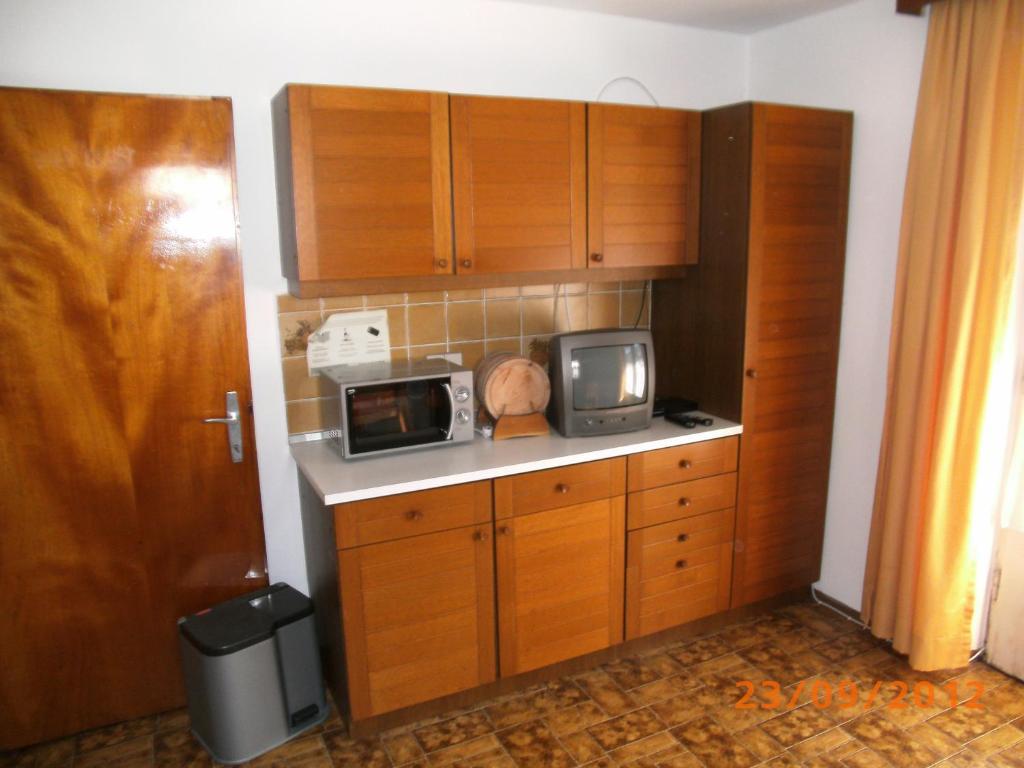Hotel Garni Nill Schwendau Habitación foto
