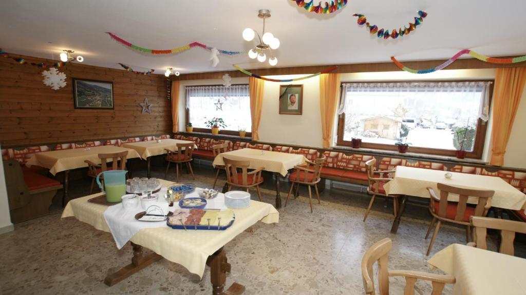 Hotel Garni Nill Schwendau Exterior foto